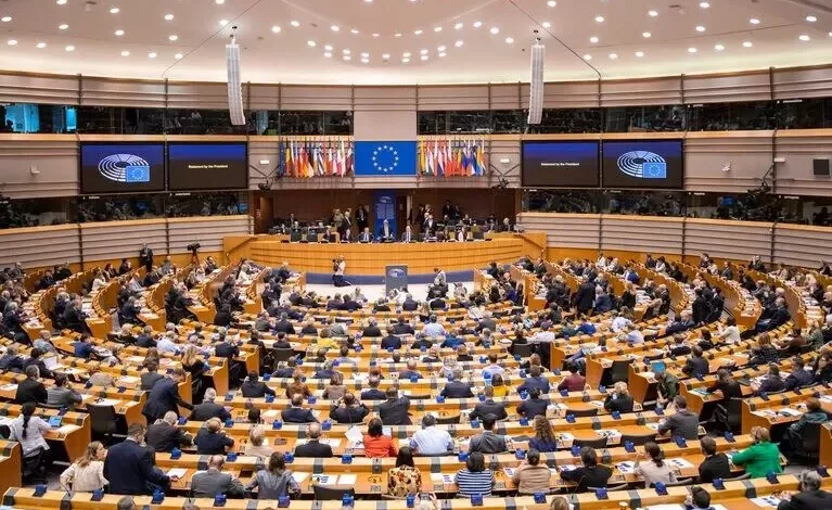 برلمانيون أوروبيون يطالبون البحرين بوقف انتهاك الحقوق المدنية والسياسية