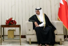 العزل السياسي في البحرين: دولة تُدار بالقوانين الاستثنائية وإرادة تُقصى بالقوة الناعمة