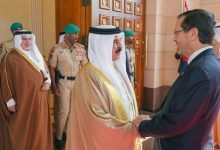استدعاءات واعتقالات في البحرين بعد نشر مقاطع مصورة لضرب مباني في تل أبيب