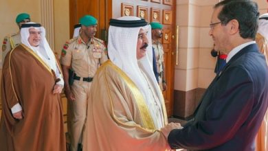 استدعاءات واعتقالات في البحرين بعد نشر مقاطع مصورة لضرب مباني في تل أبيب