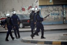 قانون يُكمم الأفواه وانتهاكات تتراكم: البحرين تواصل خنق الصحافة وحرية التعبير