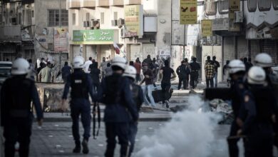 منظمات حقوقية تفضح حملة الاعتقالات في البحرين بسبب الحرب على إيران