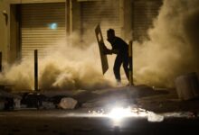 البحرين تحت غطاء التوتر الإقليمي: الرقابة والقمع يتصاعدان مع وفاة معتقل وتعذيب موثق